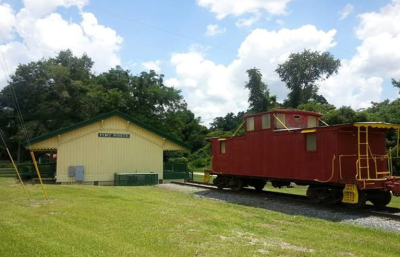 2021-02-12_16_13_24-fort_white_florida.png Train